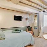 Cozy Studio In Le Marais - Fully Equipped
